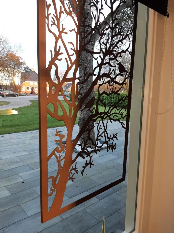 Grutsk Op 12 Bed and Breakfast Drachten Eksteriør billede