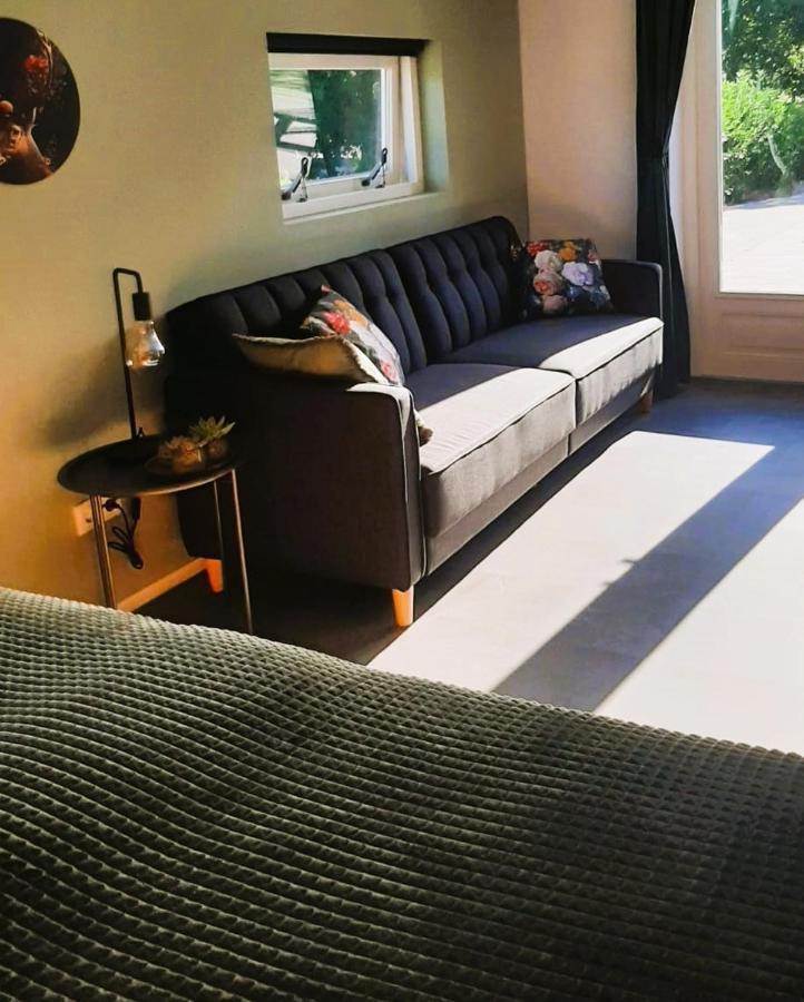Grutsk Op 12 Bed and Breakfast Drachten Eksteriør billede